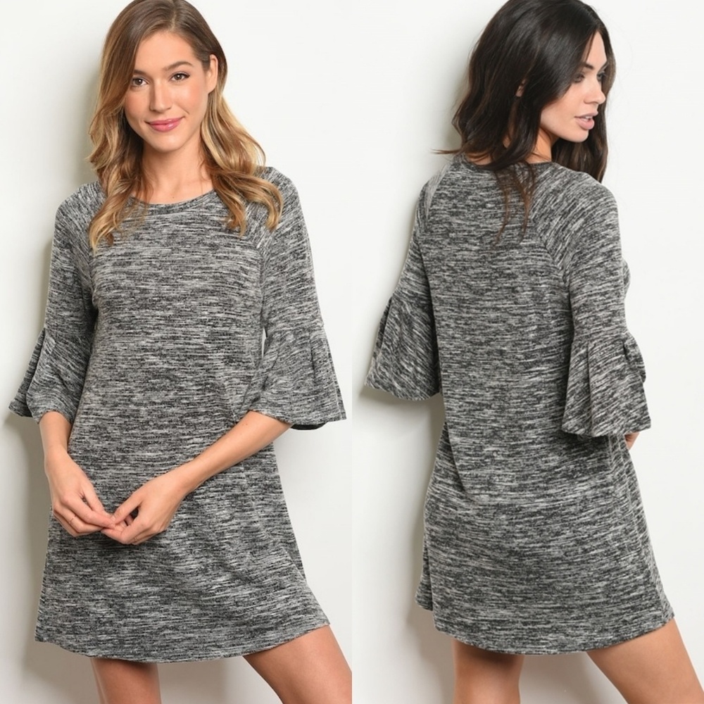 ✔CLEARANCE! 🎉HP spacedyed bell sleeve dress - Picture 2 of 4
